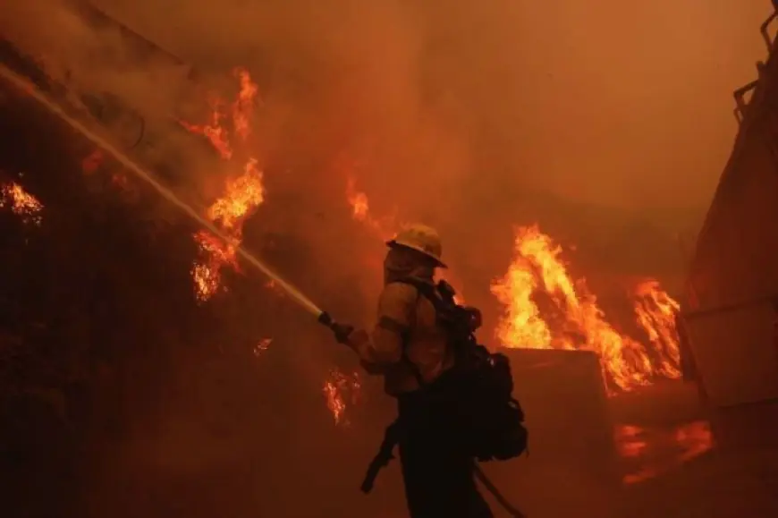 Wildfires in Los Angeles County Claim 5 Lives, Displace Thousands